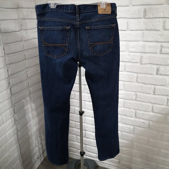 Hollister Men's Size 34/32 Dark Wash Straight Legs Blue Jeans - Picture 2 of 15